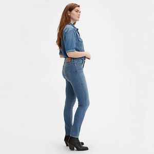 Levi’s 711 Skinny Jeans